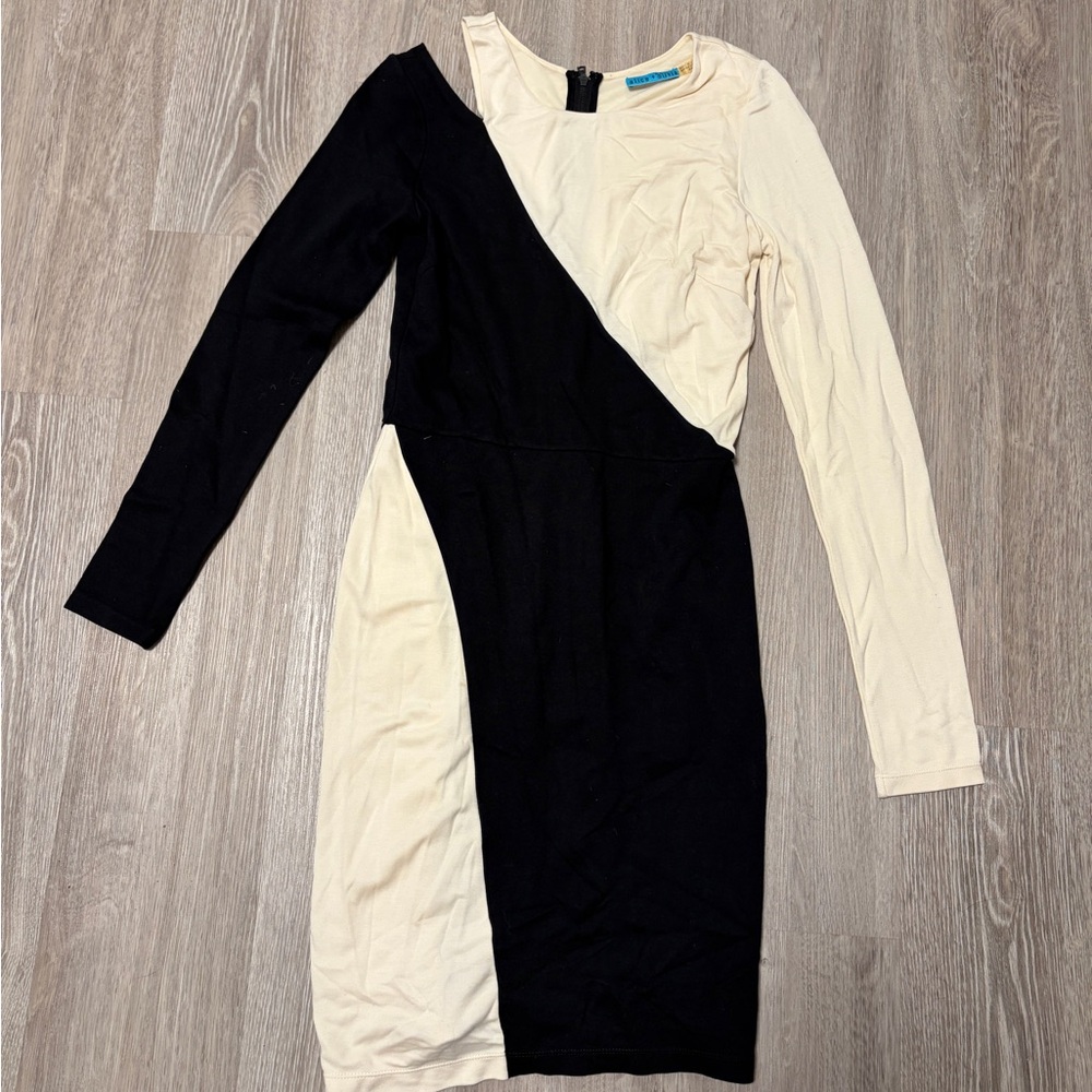 Alice + Olivia Black and Cream Long Sleeve Dress